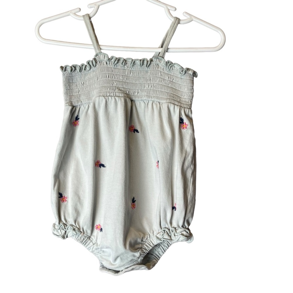 Nordstrom Baby Smocked Romper Embroidered Floral 6M‎